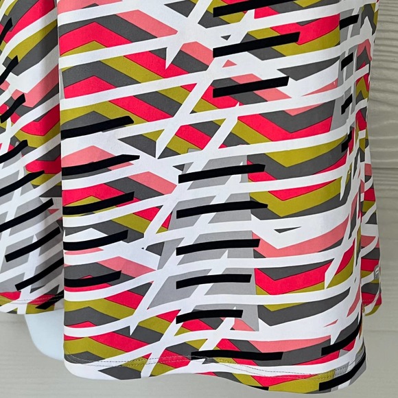 Fabletics Women's Pink Athletic Active Color Blocked Sleeveless Tank Size Large - Picture 6 of 8